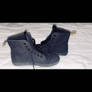 Dr. Marten’s Shoreditch sneaker